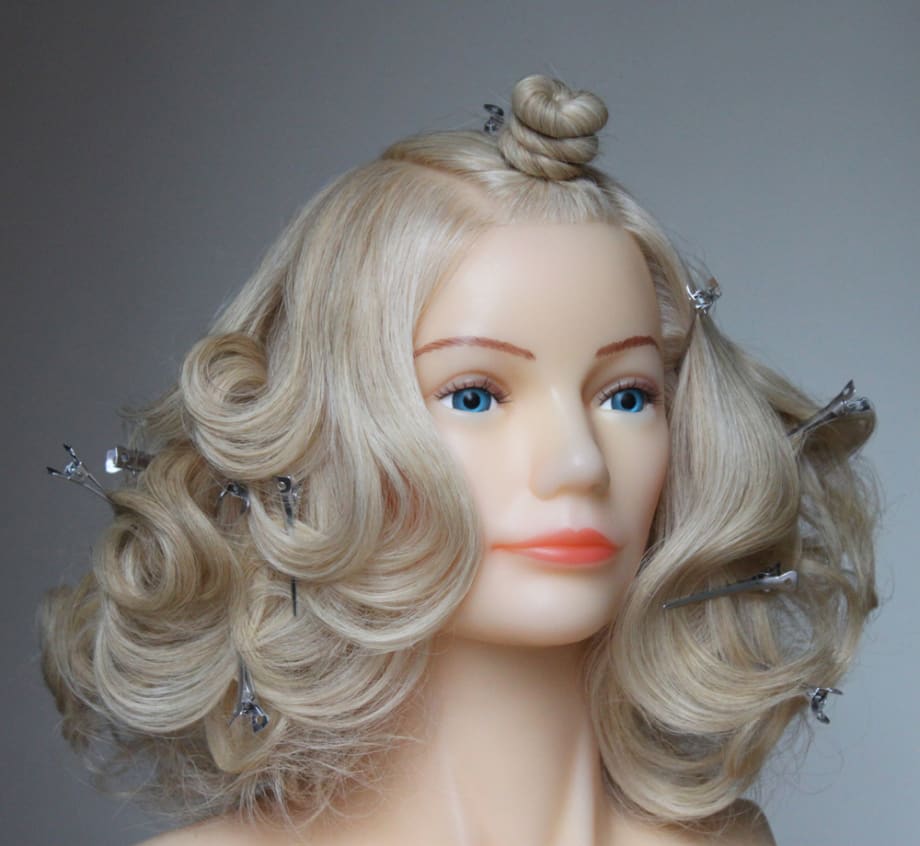 Bohemian Bride: Frothy Curls