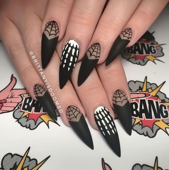 We're Dying Over these 20 Halloween Nail Designs