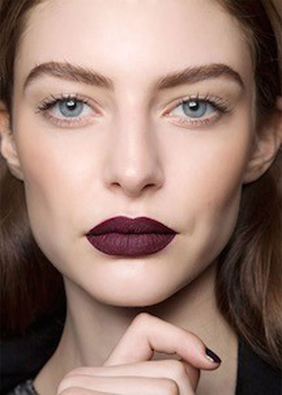 HOW-TO: Full Feathered Brows