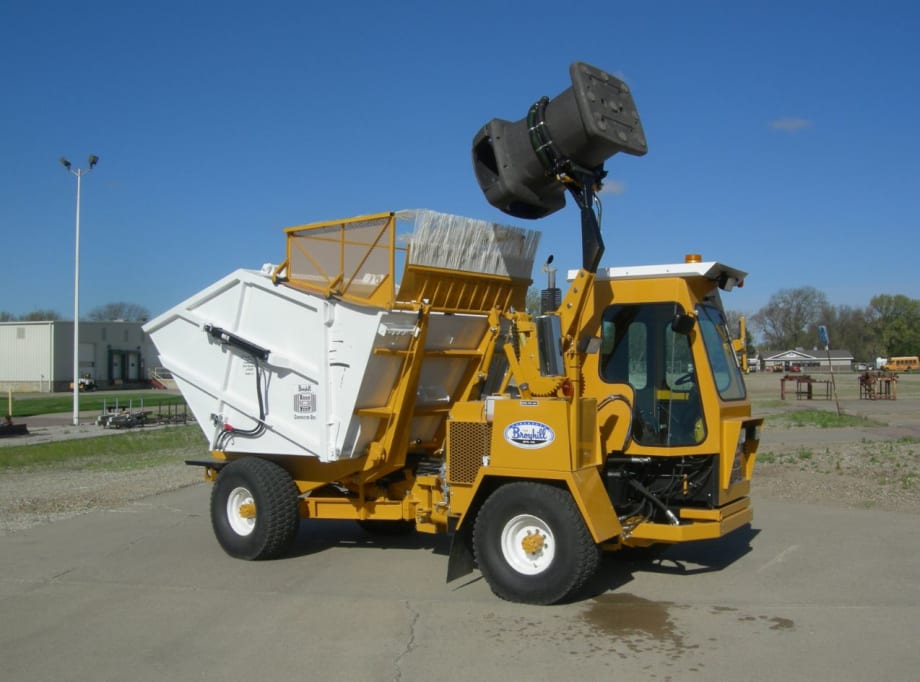 N Series Backhoe Loaders