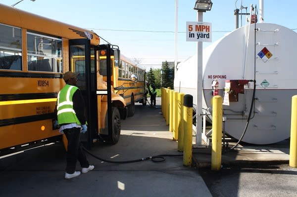 How 2 School Districts Dealt With Fuel Disruption