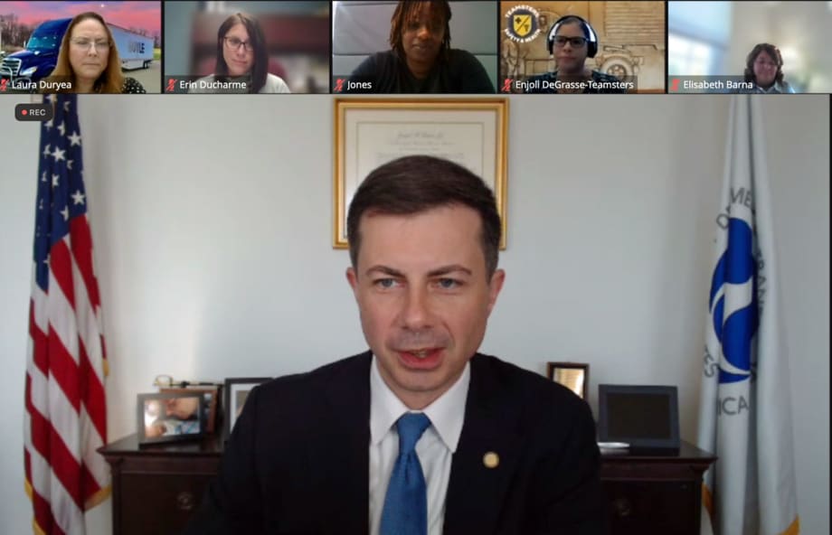 Want More Women Drivers? Address Sexual Harassment and Assault, says Advisory Panel