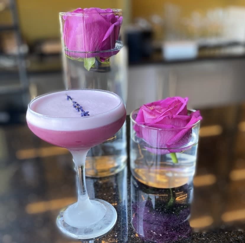 Beauty Bar: Buzzed by Zea 