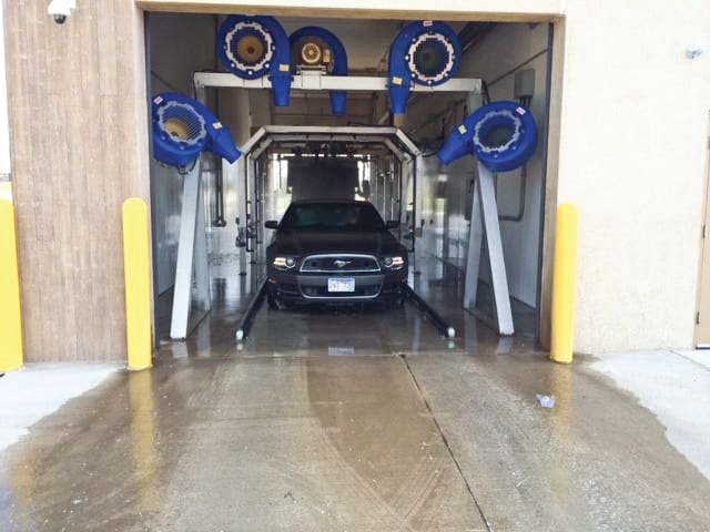 Airport, Rental Companies Cooperate on New Car Wash