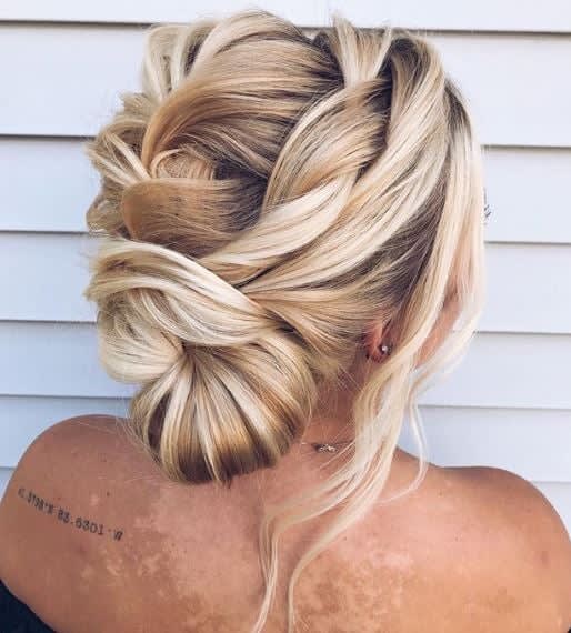 Updo How-To: Low, Textured Bun