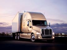 Freightliner Introduces New Fuel-saving Cascadia 

