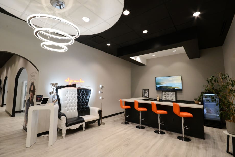 A Spectradramatic and Enchanted Beauty Experience