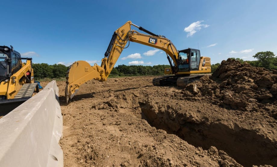 Caterpillar Excavators Offer Automation, E-Fence Features, Redesigned Cab