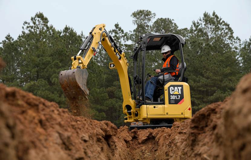 Optronics Expands LED Light Offering with Eight New Lamps