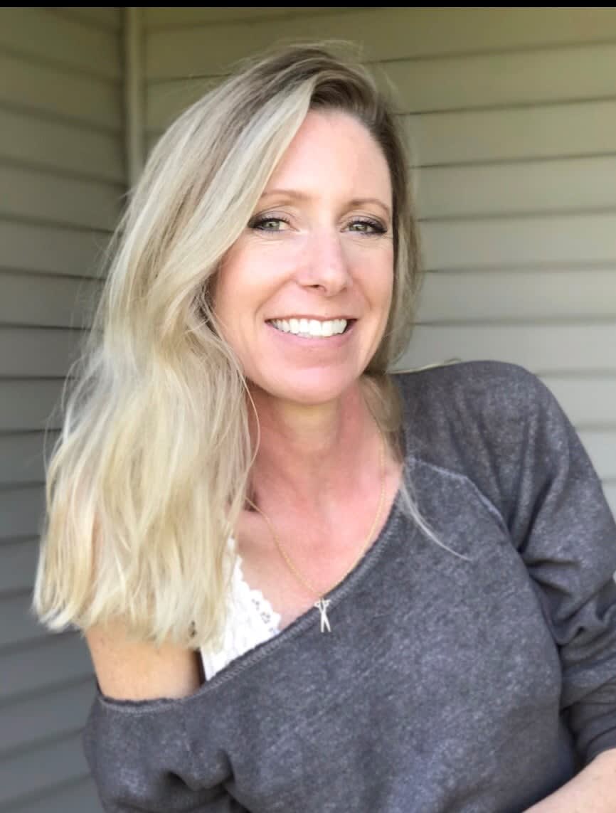 2017 MODERN SALON 100: Catherine Long @catherinelovescolor