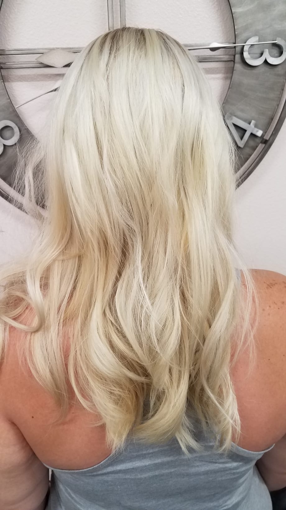 Color Removing: From Magenta To Pale Blonde