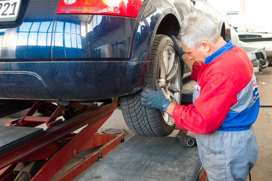 8 Manufacturers Support CCC's OEM Repair Service