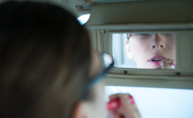 Ohio Broadens Distracted Driving Definition
