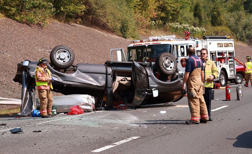 71% of Drivers Take Photos of Roadway Emergencies