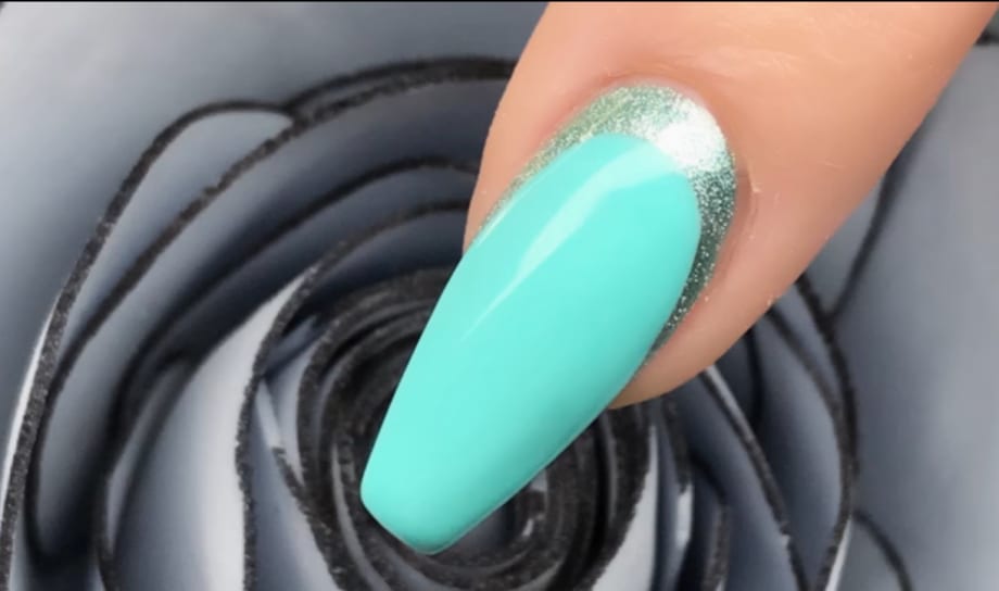 Creating a Cuff Nail Design With Gel-Polish