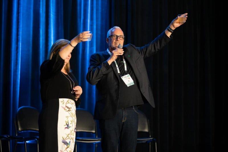 Data-Driven Salon Summit Dives into Metrics while Reuniting Peers