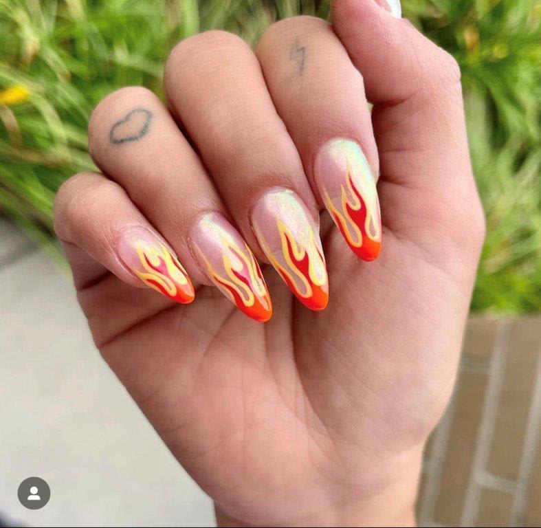 Meet Nail Artist Chau Tran, NTNA Finalist!