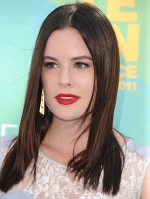 Straight and Sleek Styles at the Teen Choice Awards
