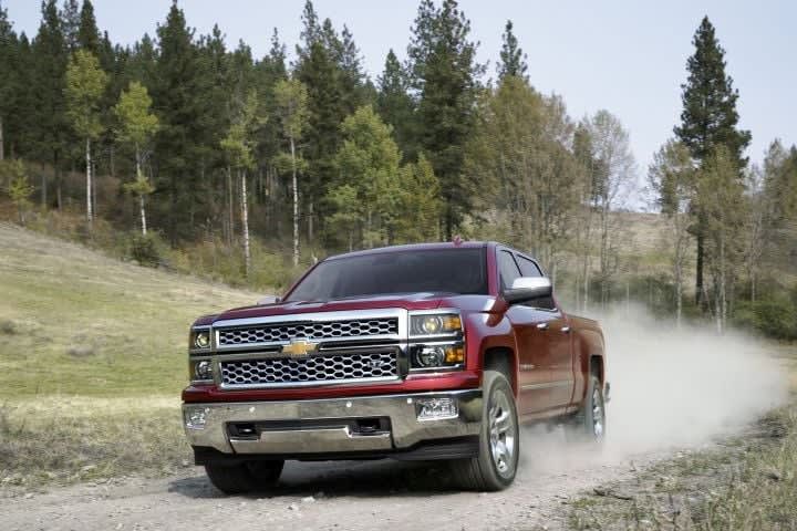 GM Recalls 1M Pickups, SUVs for Steering Defect