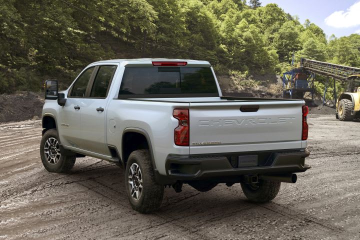 2020 Chevrolet Silverado HD Can Tow 35,500 Pounds