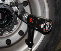 Chicago Pneumatic Adds Wheel-fastening Tool