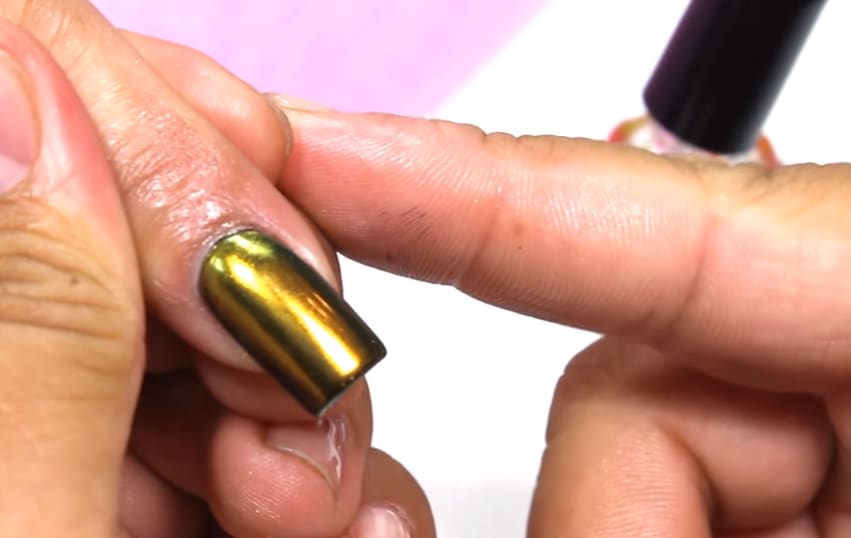 Chrome Mirror Nail Powder Application by Mia Secret