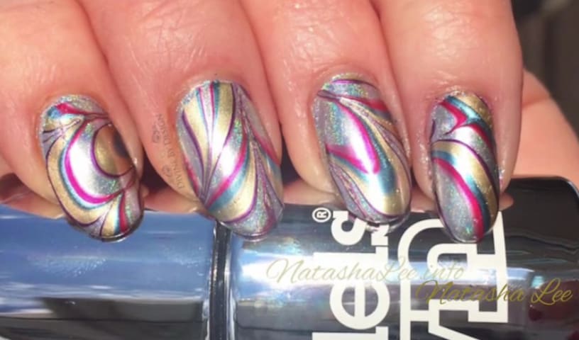Easy Chrome & Holographic Watermarbling Nail Art