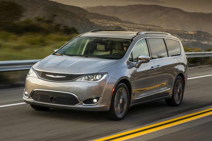 FCA Offers Fleet-Only Options for 2019 Pacifica