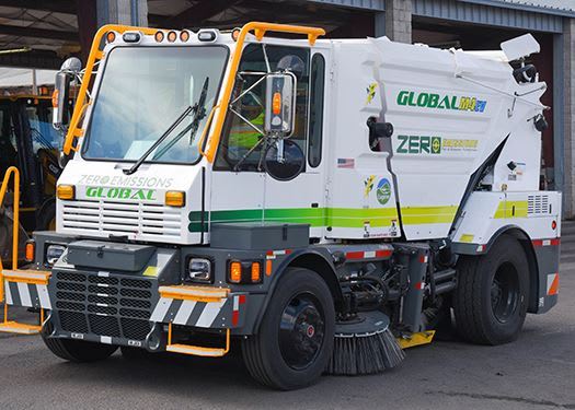 Oregon Municipality Acquires Electric Street Sweeper