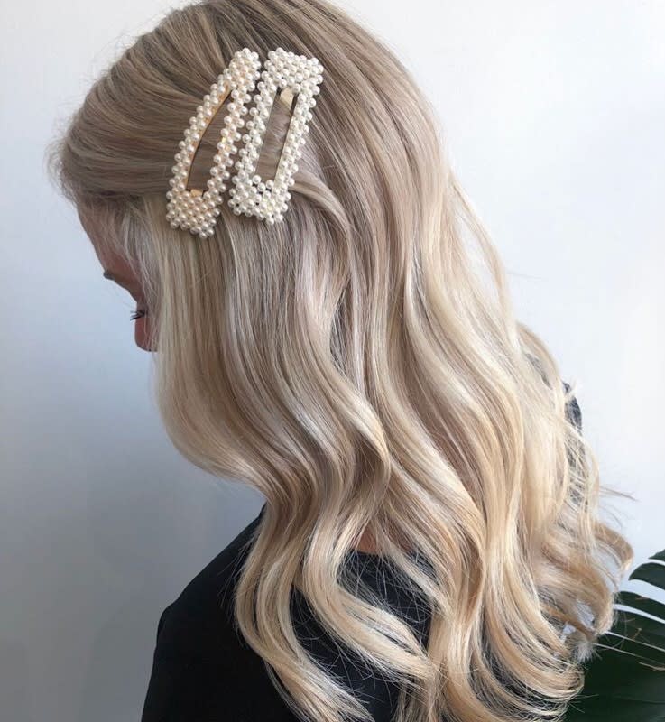 13 Fun Looks Completed with Trendy Hair Clips