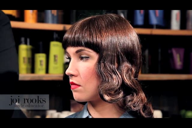 HOW TO: A Modern Twist On a Vintage Finger Wave
