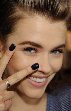 FASHION WEEK: Sophisticated Pink and Deep Sea Nails