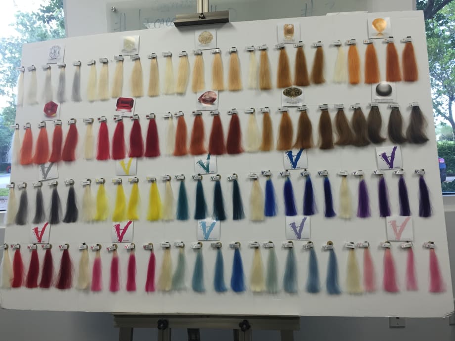 Celeb Luxury and Leland Hirsch Introduce Gem Lites and Viral Colorwash Systems in Colorposit Category