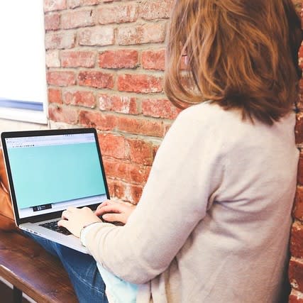 How to Communicate with Your Clients Online