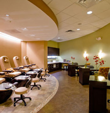 Salon of Distinction: Complexions Spa for Beauty and Wellness
