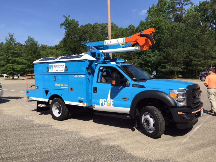 R&E Deploys All-Electric Class 8 Truck