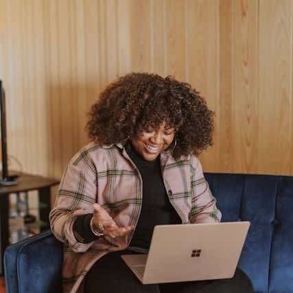 How to Use Video Consultations to Boost Salon Bookings