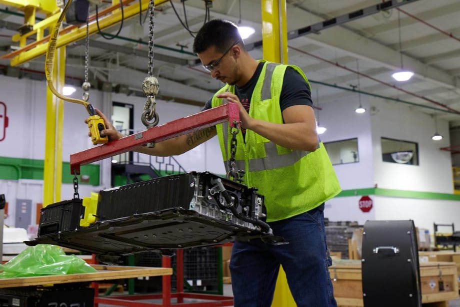 Cox Automotive Opens New EV Battery Facility in Georgia