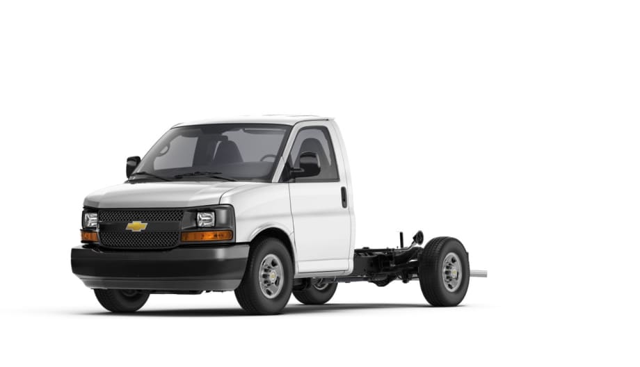GM Recalls Vans for Missing Tire Pressure Monitors