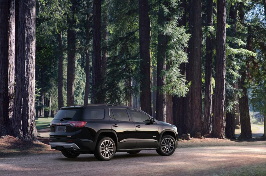 Cadillac XT5, GMC Acadia Recalled for Brakes