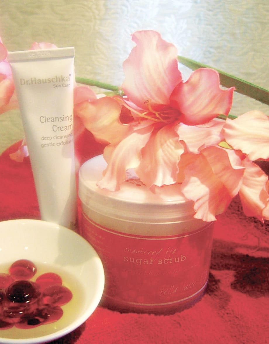 Cranberry Almond Cleansing Manicure
