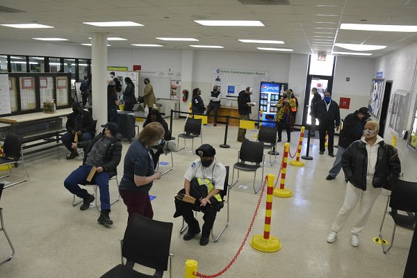 CTA Launches COVID Vaccination Plan for Employees