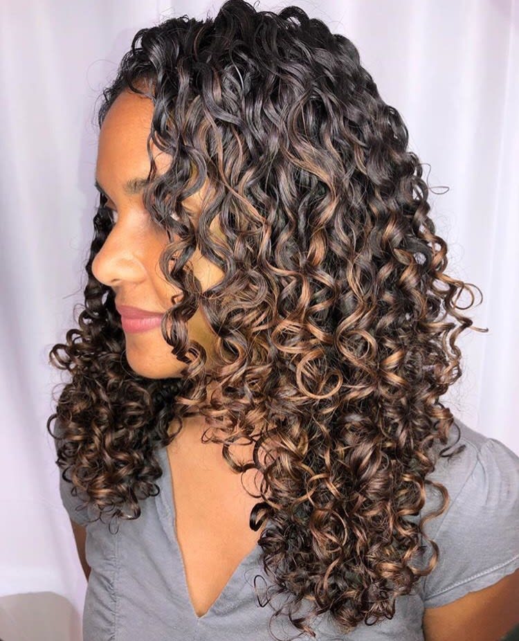 Curl Craze: 9 Curly Styles by Akeiri Taylor We Can't Get Over