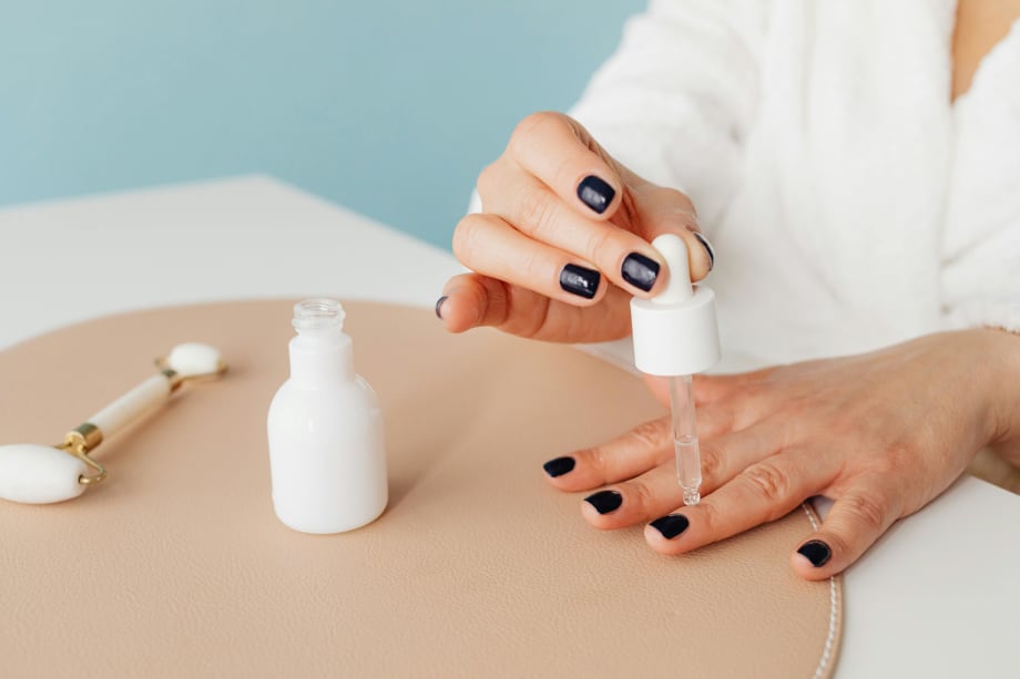 5 Ways to Convince Your Clients About Cuticle Oil