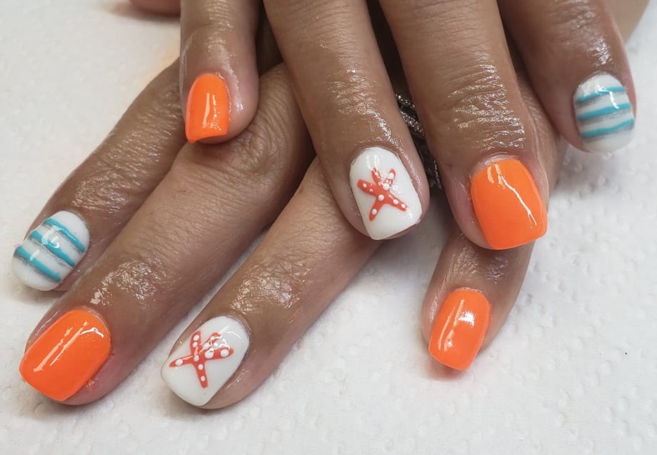 Day 244: Heart and Starfish Nail Art