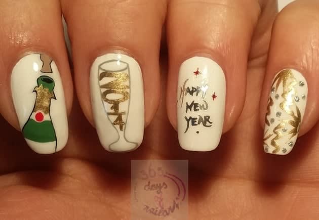Champagne Campaign: Nails for New Year’s Eve