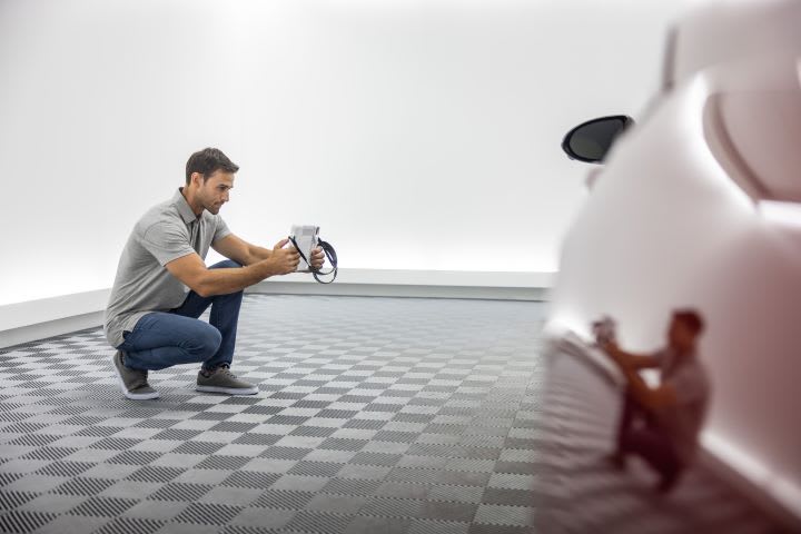 Survey Finds Consumers Want More Online Videos When Car Shopping 