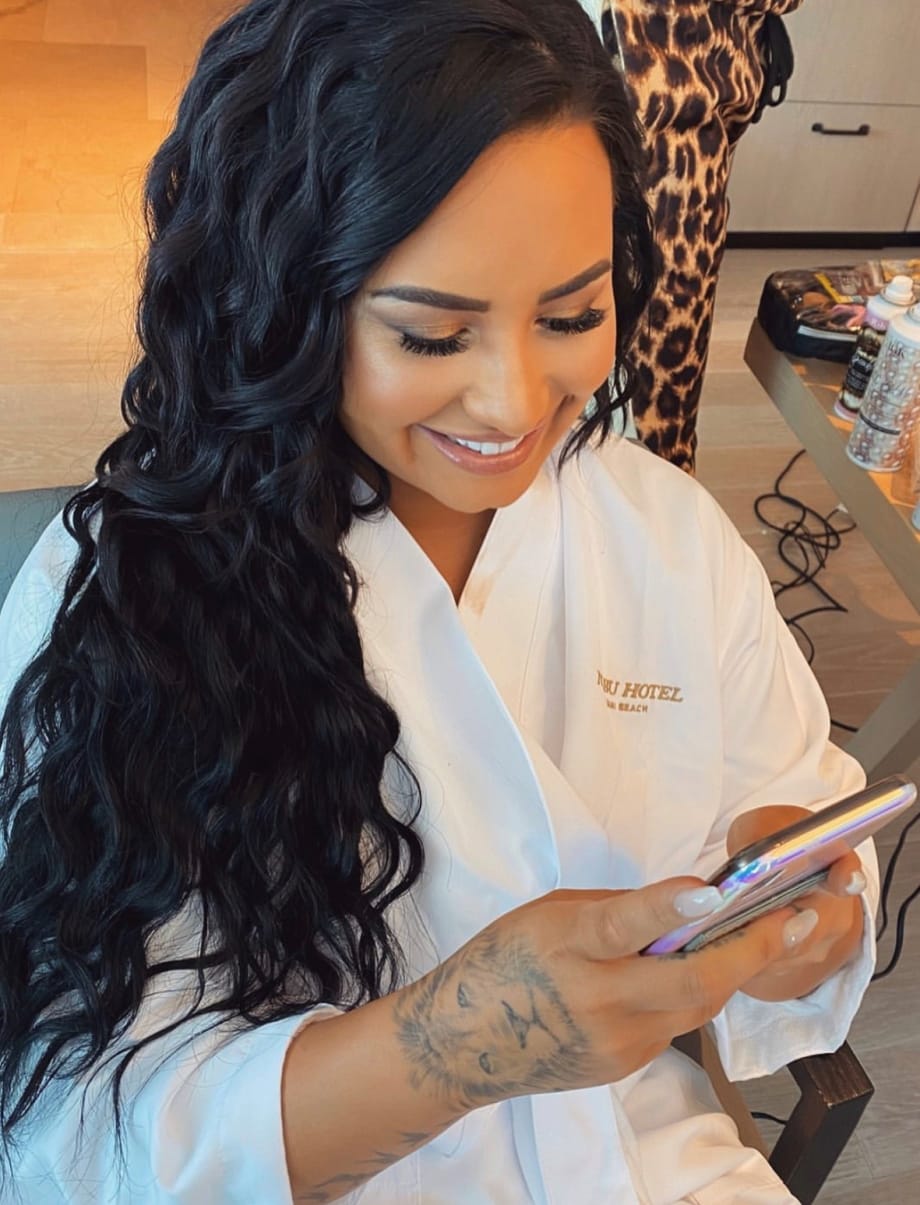 How-To: Demi Lovato's National Anthem Waves