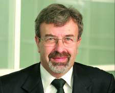 ALD Exec Inducted into Fleet Europe Hall of Fame
