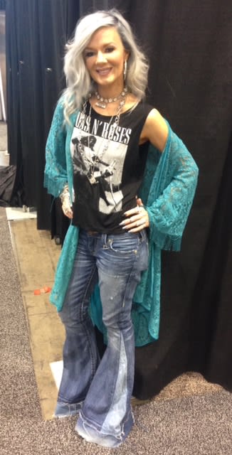 Details on DJ Victory's Haircolor at America's Beauty Show 2015